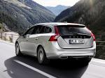 Volvo V60 Plug-in Hybrid 2011 года